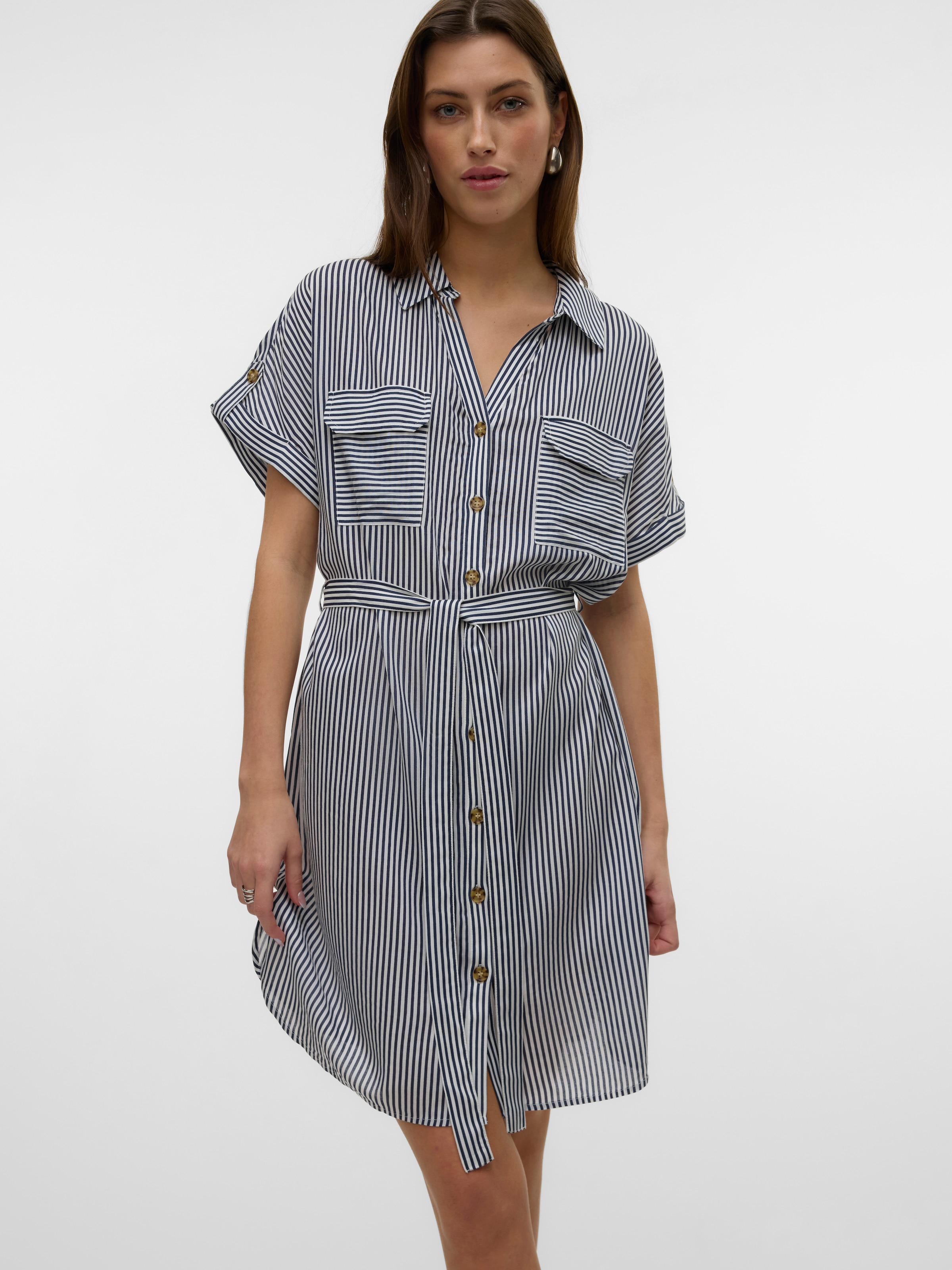 Vero Moda Hemdblusenkleid »VMBUMPY SS SHORT SHIRT DRESS WVN GA NOOS« Brusttaschen Sommerkleid,