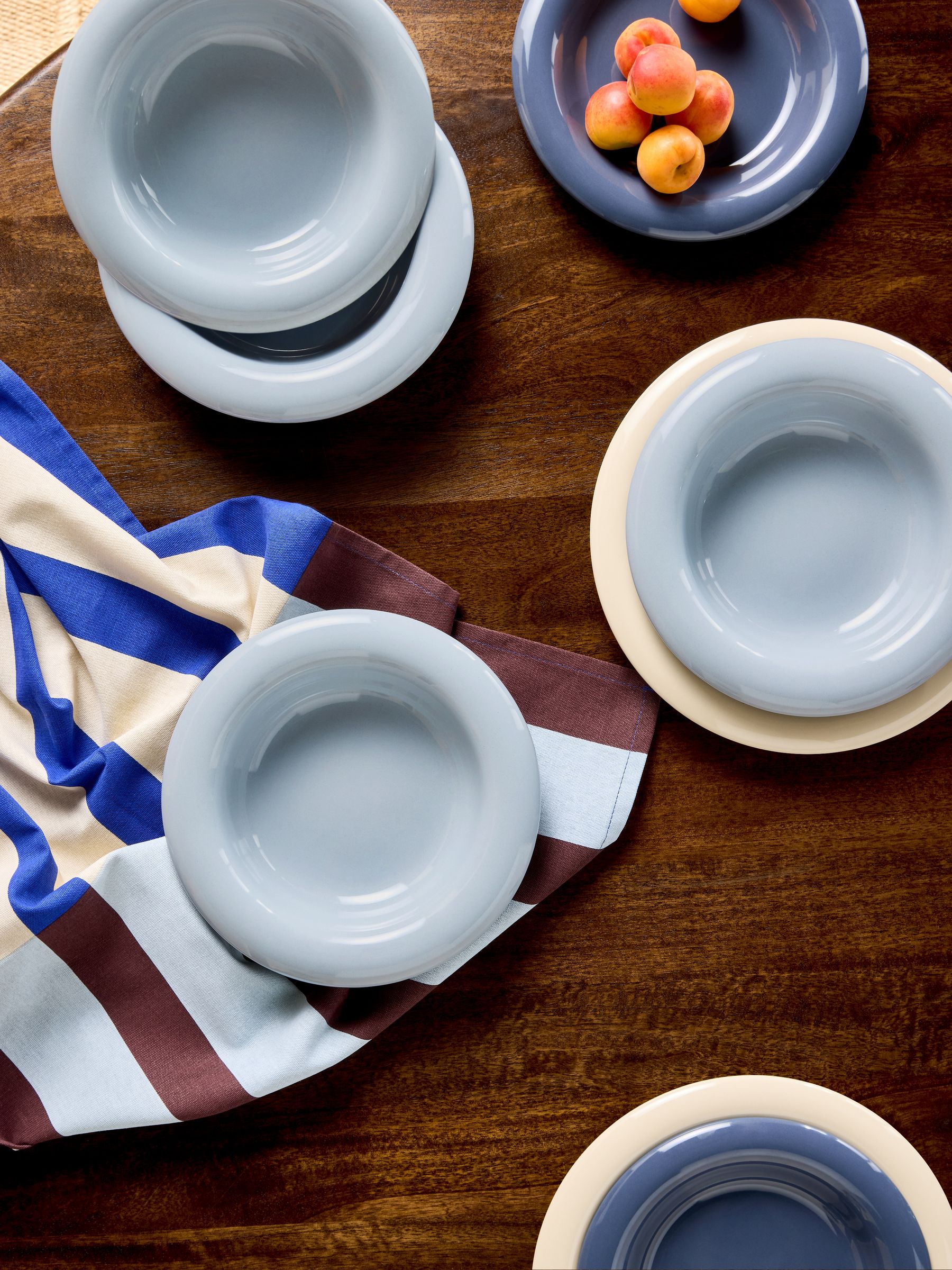 MADE.COM Set van 4 Quell Pastakommen