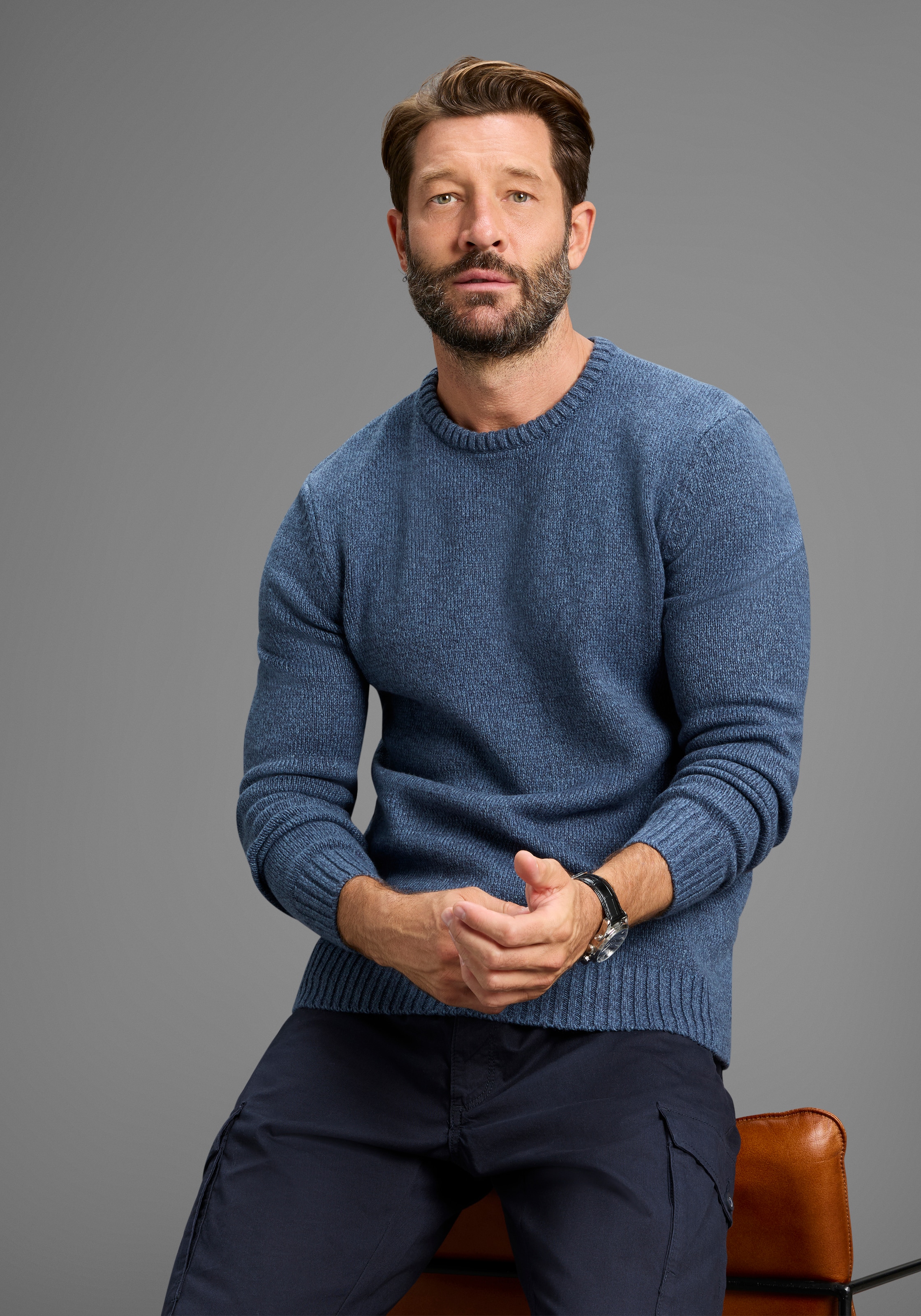 Man's World Rundhalspullover »Neue Kollektion! Zeitlos & vielseitiger Basic Style«, melierte Optik ,weicher Griff, Perfekt für die kältere Jahreszeit