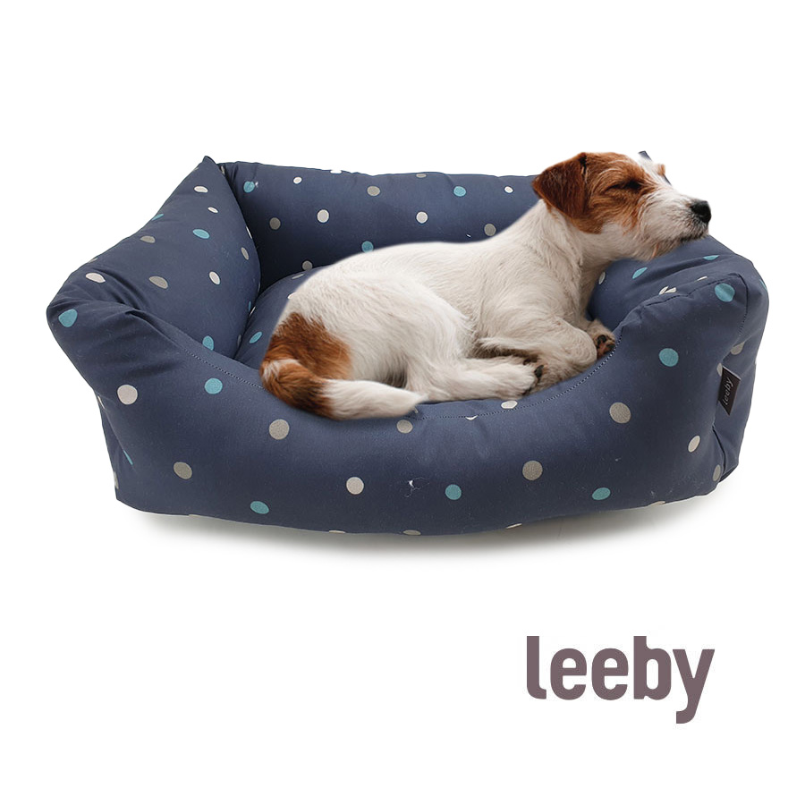 Cama para cães Leeby com capa removível, azul e com bolinhas.