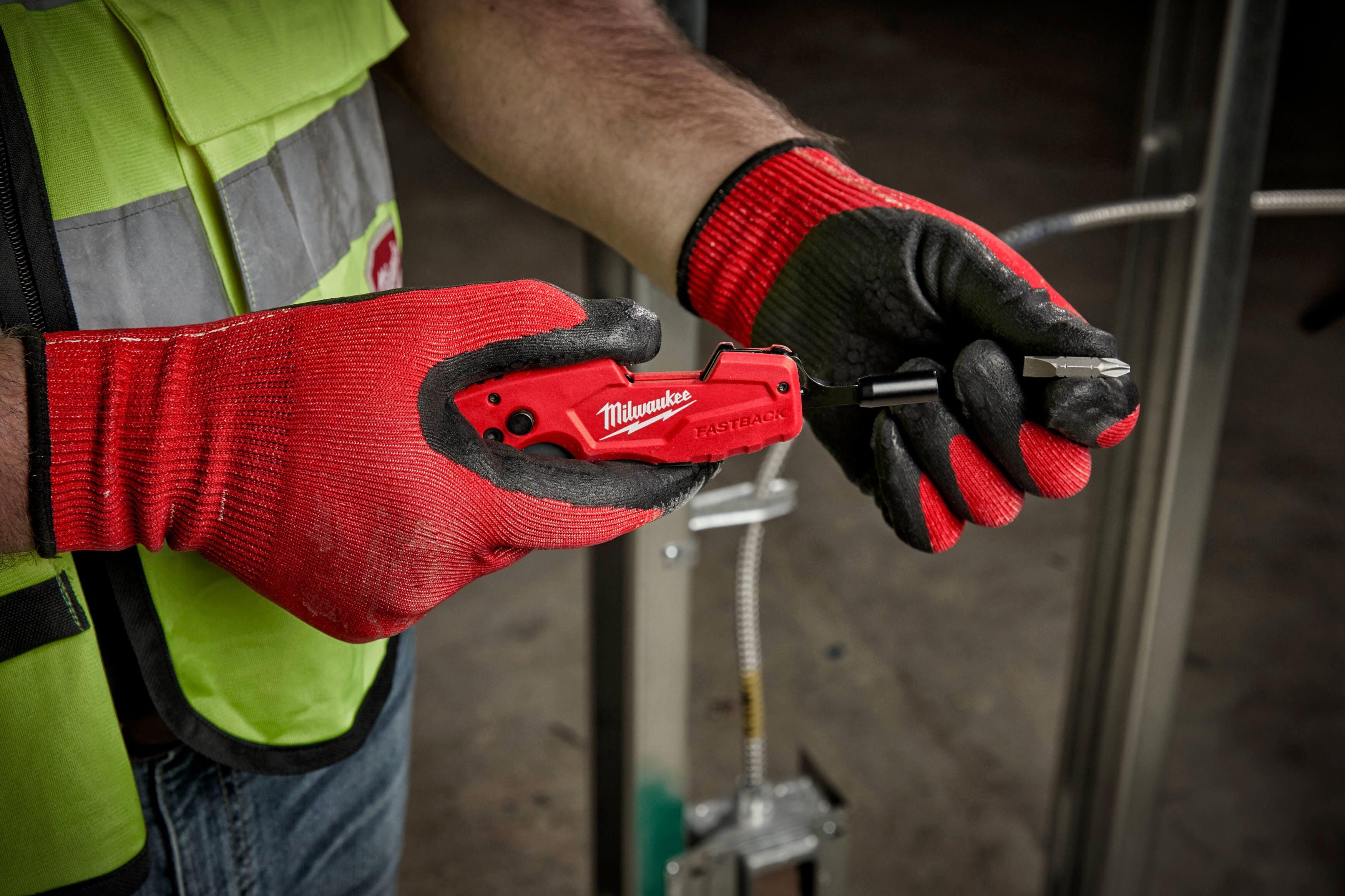 Milwaukee FASTBACK™ Klapmes 6 in 1 - 4932478559