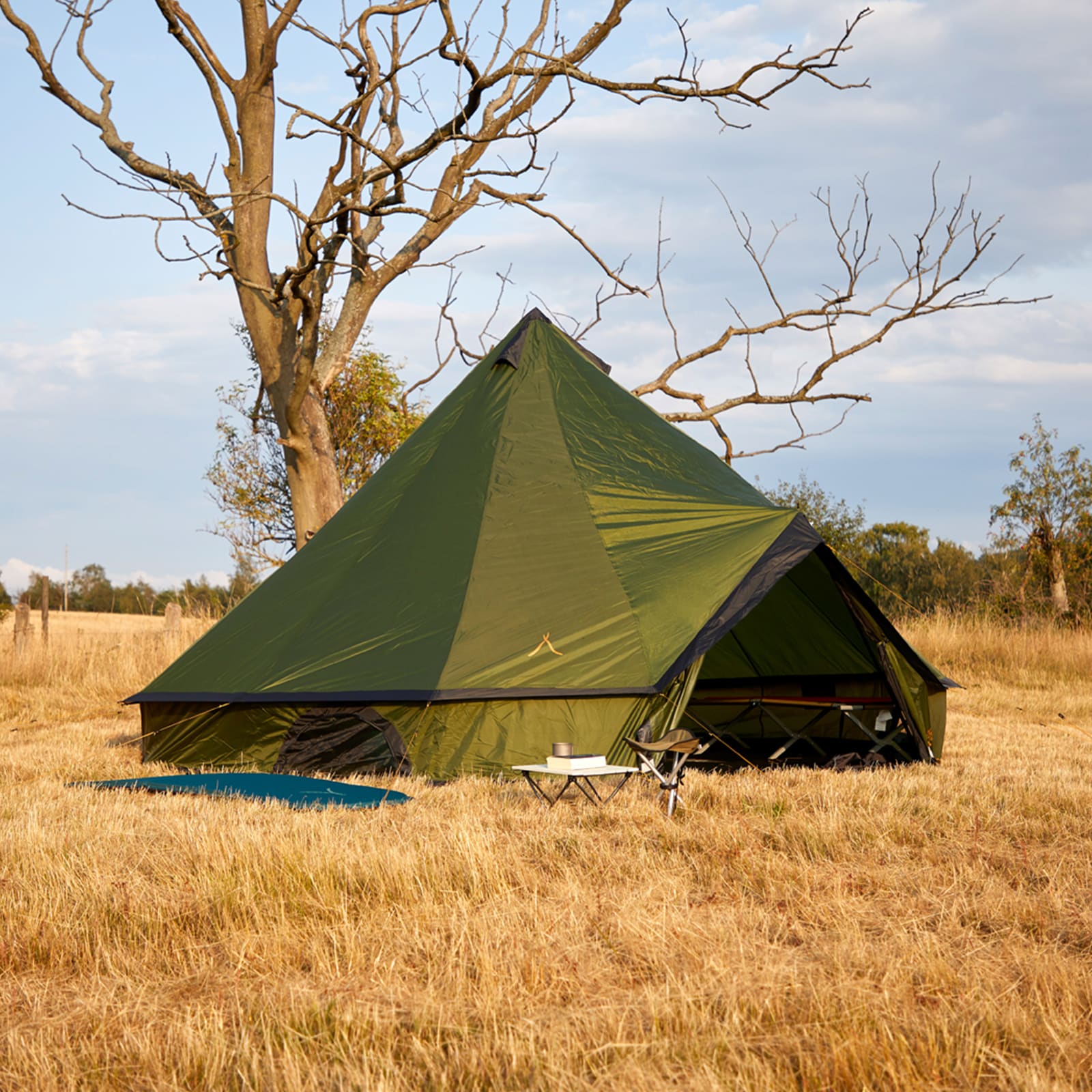 GRAND CANYON Indiana 8 Personen Rund Zelt Familien Gruppen Zelt Tipi Wigwam Groß Farbe: Capulet Olive