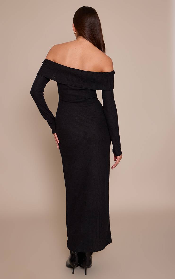 Noir Robe Longue Texturée À Épaules Dénudées Avec Ceinture