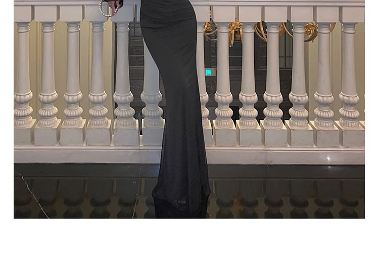 Sodoo - Lange mouw off-shoulder maxi-jurk met effen kleur
