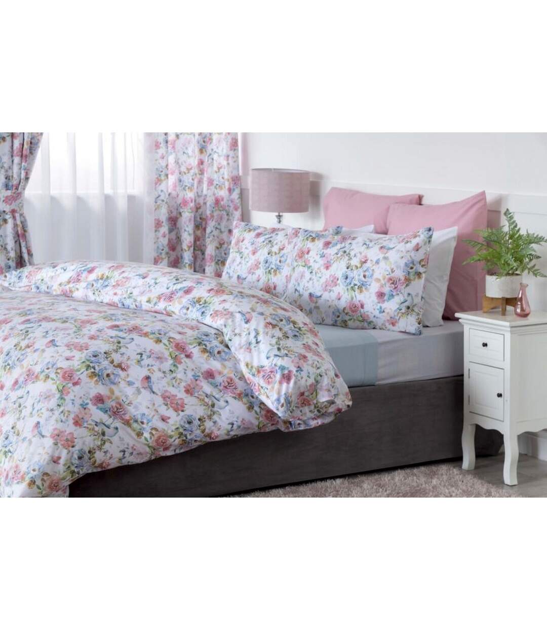 Belledorm - Parure de lit SECRET GARDEN (Blanc / Rose / Bleu) - UTBM431