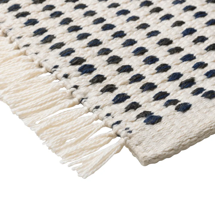 Ferm Living - Way Outdoor Teppich, 140 x 200 cm, off-white / blau