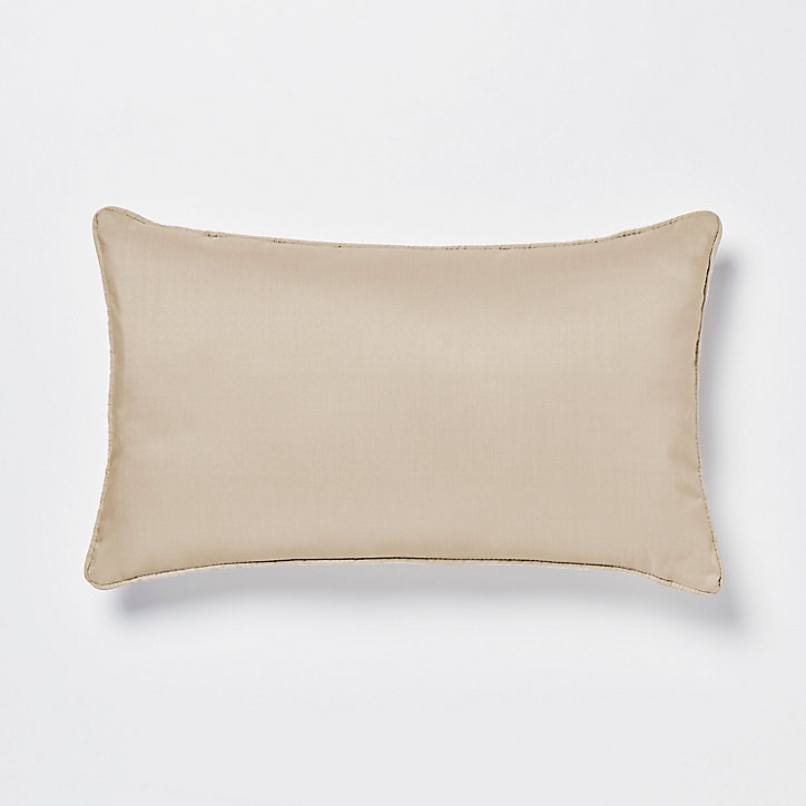 Coussin GoodHome Klama marron clair 30 x 50 cm