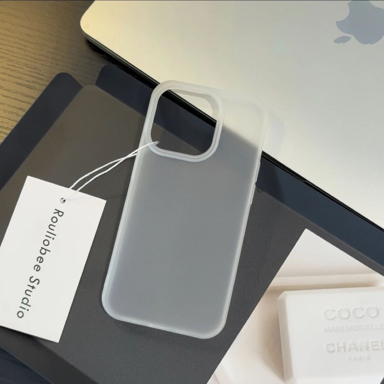 iPhone 16 Gummi Case Hülle Ultra Thin - Weiss / Transparent (Matt)