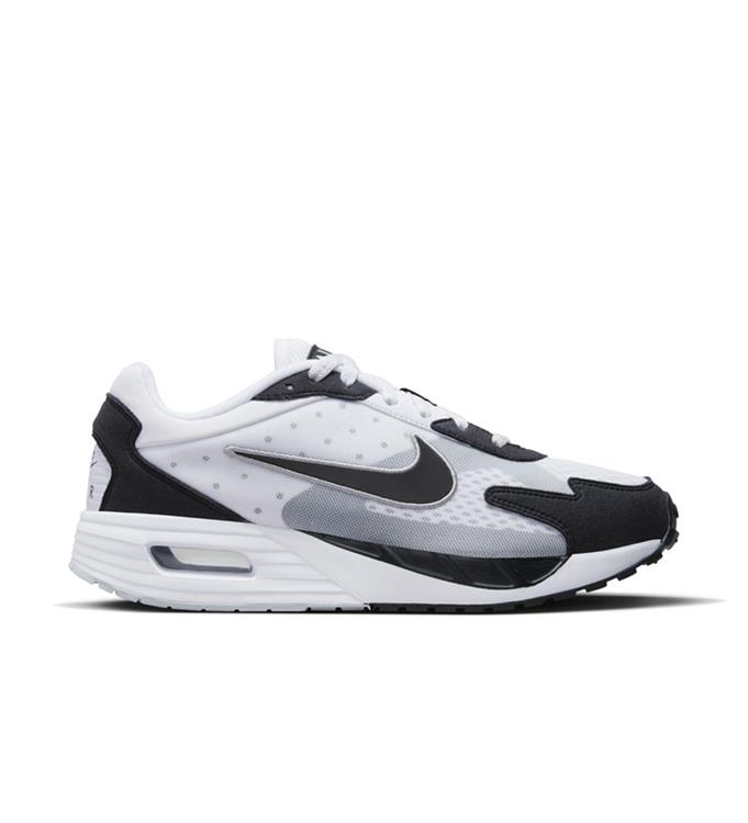 Nike Men Air Max Solo Sneakers