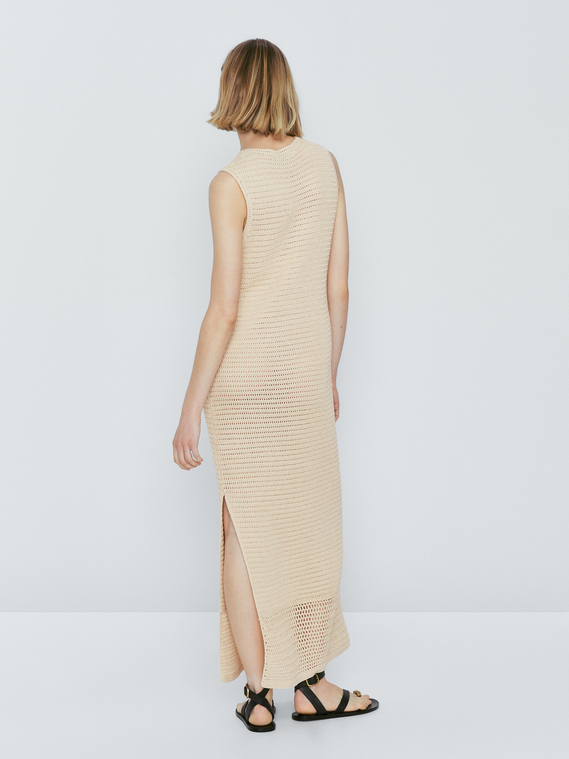 Vestido longo de crochê - BEGE