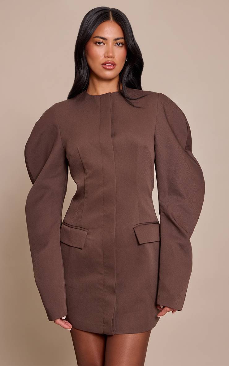 Deep Chocolate Robe Blazer Boutonnée À Manches Cocon En Tissage Prune Profond
