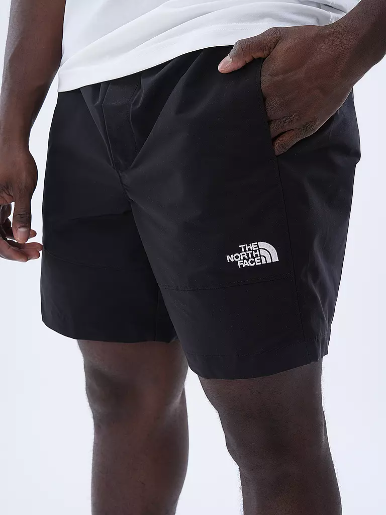 THE NORTH FACE Short TNF EASY WIND schwarz