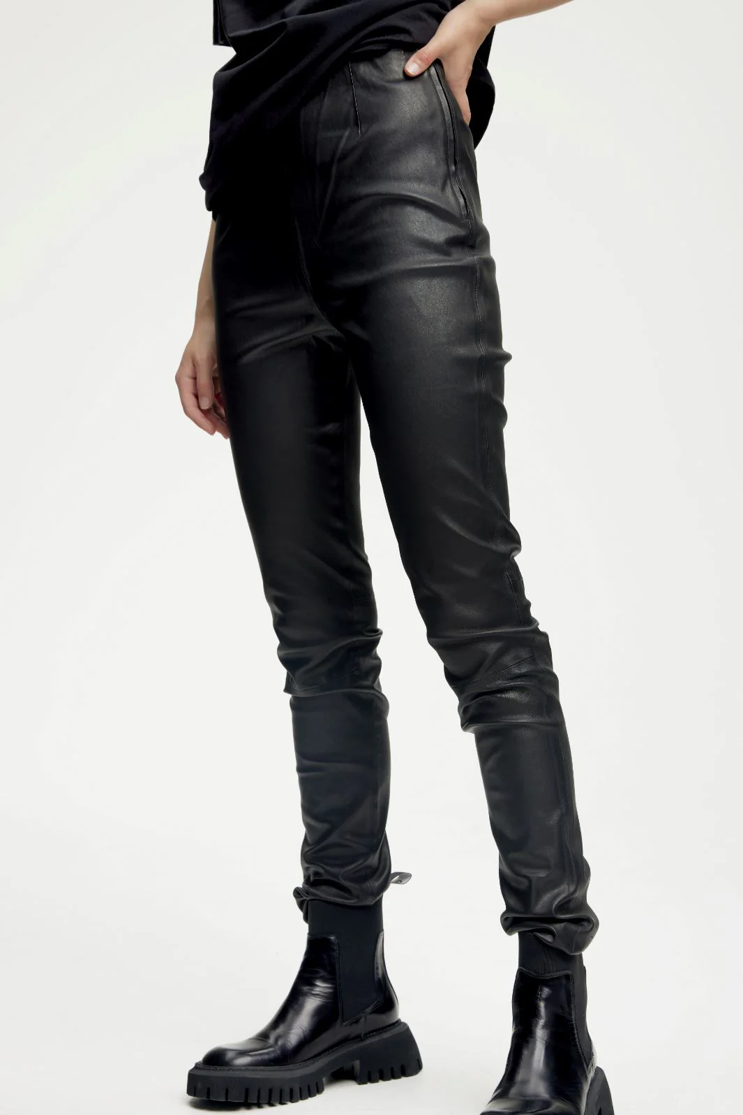 Gestuz SashaGZ HW leather legging NOOS