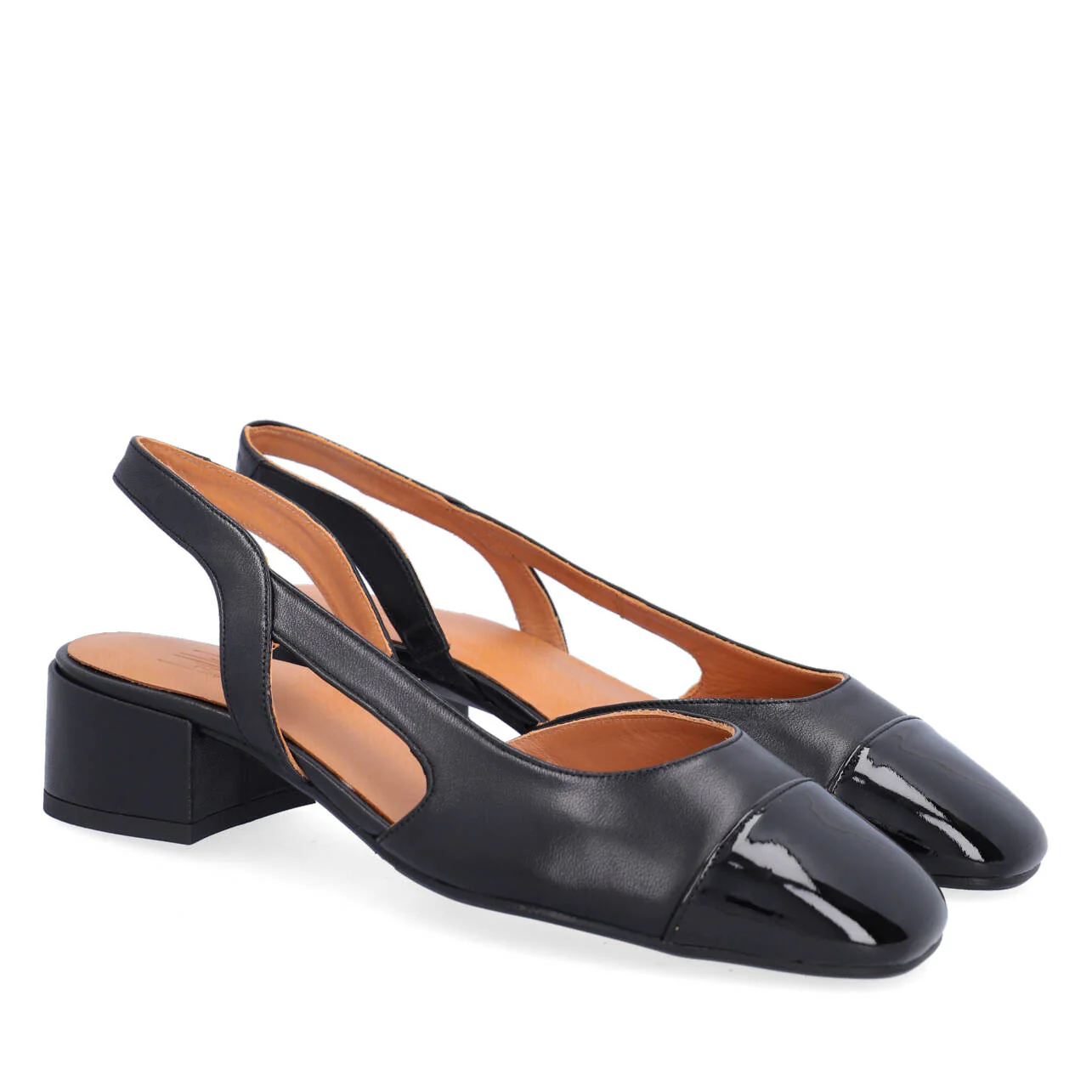 Billi Bi  A6052 pumps -Black patent/black nappa 270
