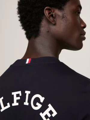 Camiseta Hilfiger Monotype Slim com Logo nas Costas