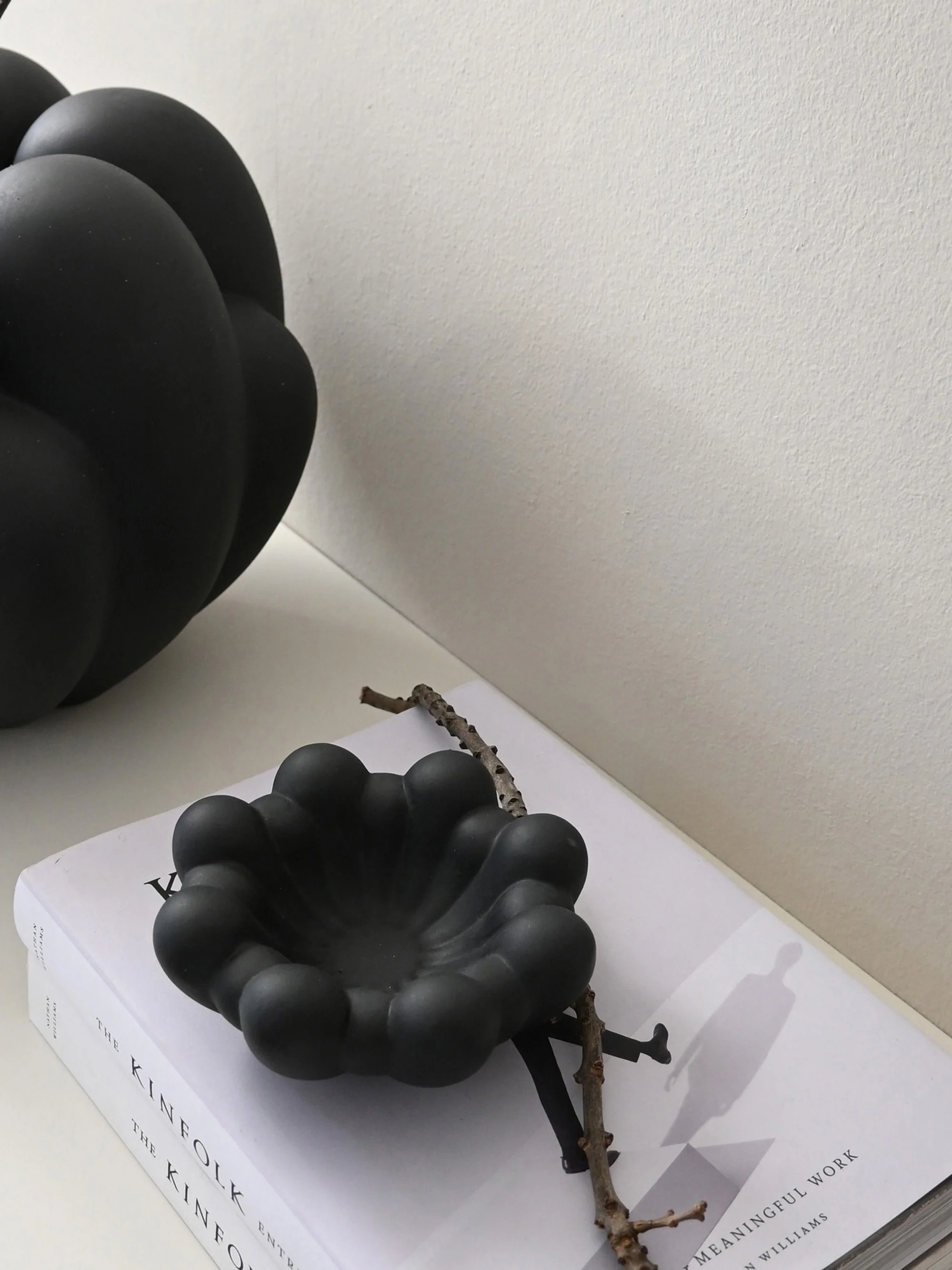 Handgemaakt decoratief dienblad Bloom, Ø 16 cm