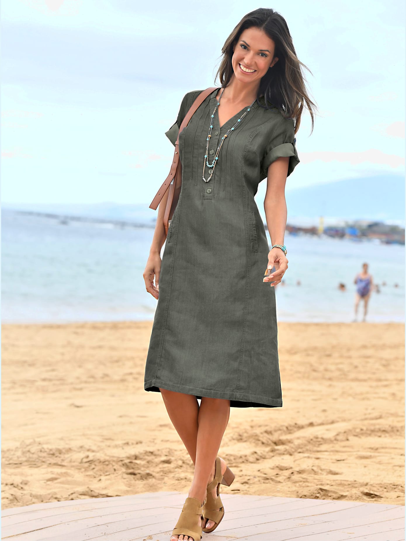 Robe femme col v et 2 poches raglan verticales