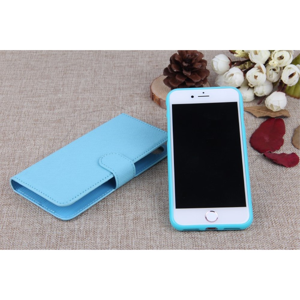 iPhone SE (2022/2020) / 8 / 7 Leder Tasche mit Kartenfächer   Magnetische Schutzhülle - Hellblau