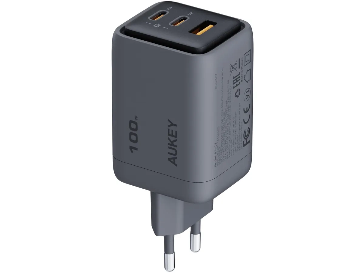 (100W) Comet Mix USB A / 2x USB C GaN Ladegerät Netzteil Power Delivery   Ladekabel (PA-C5 Bundle) - Schwarz