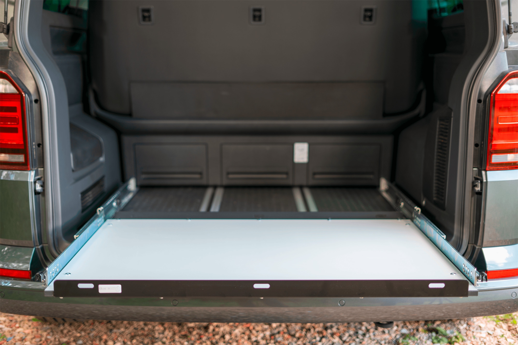 BusBoxx heckBOXX flex VW T5 / T6 / T6.1 Multivan / Beach Heckauszugs-Modul Auszugstiefe 650 mm