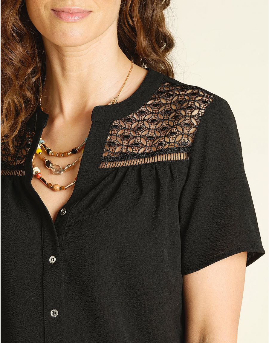 Blouse noire dentelle