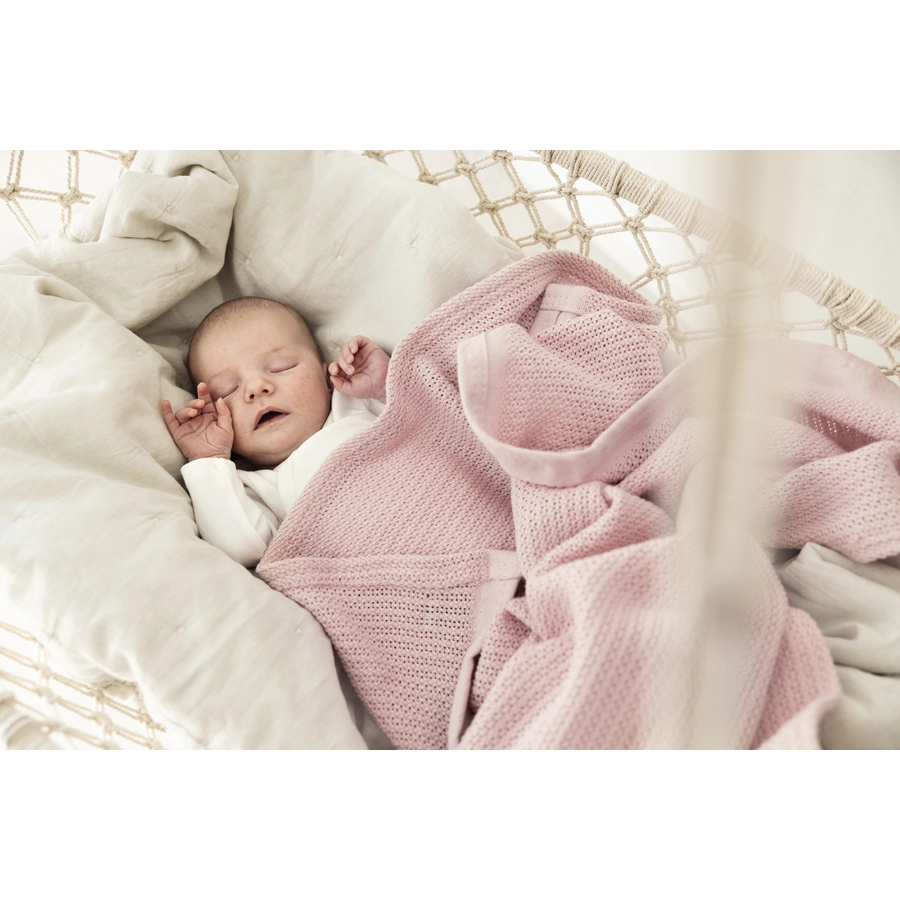 VINTER&BLOOM Kuscheldecke Soft Grid Chrystal Pink