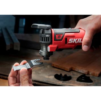 SKIL 20V multitool 3650GA brushless incl. 2,0Ah USB accu   snellader en accessoires
