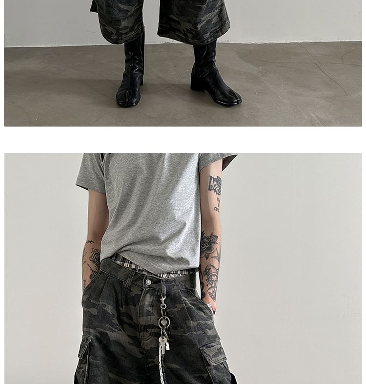 Nahagin - Cropped broek met hoge taille en camouflageprint en wijde pijpen