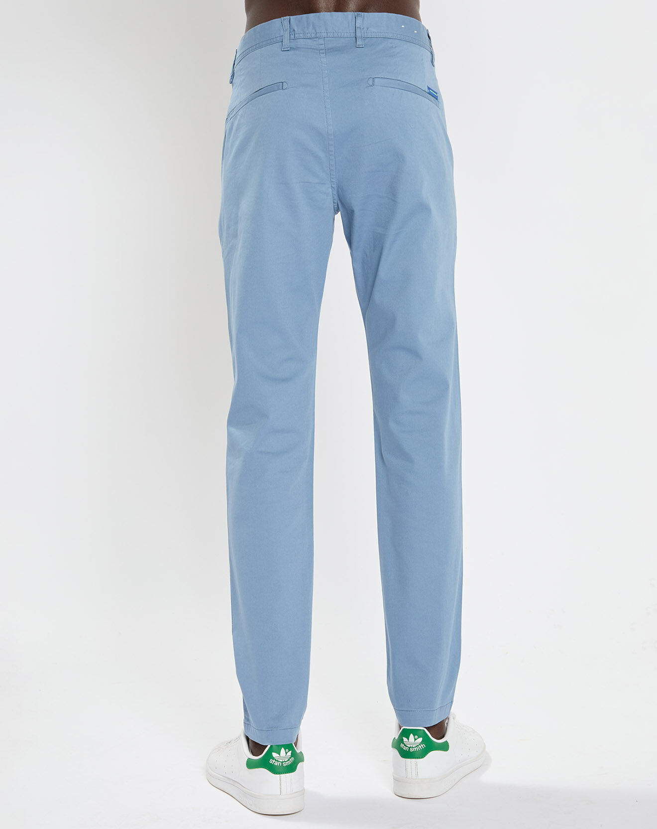 Scotch & Soda Pantalon Chino Super Slim Fit en Coton Bio mélangé Stretch bleu ciel