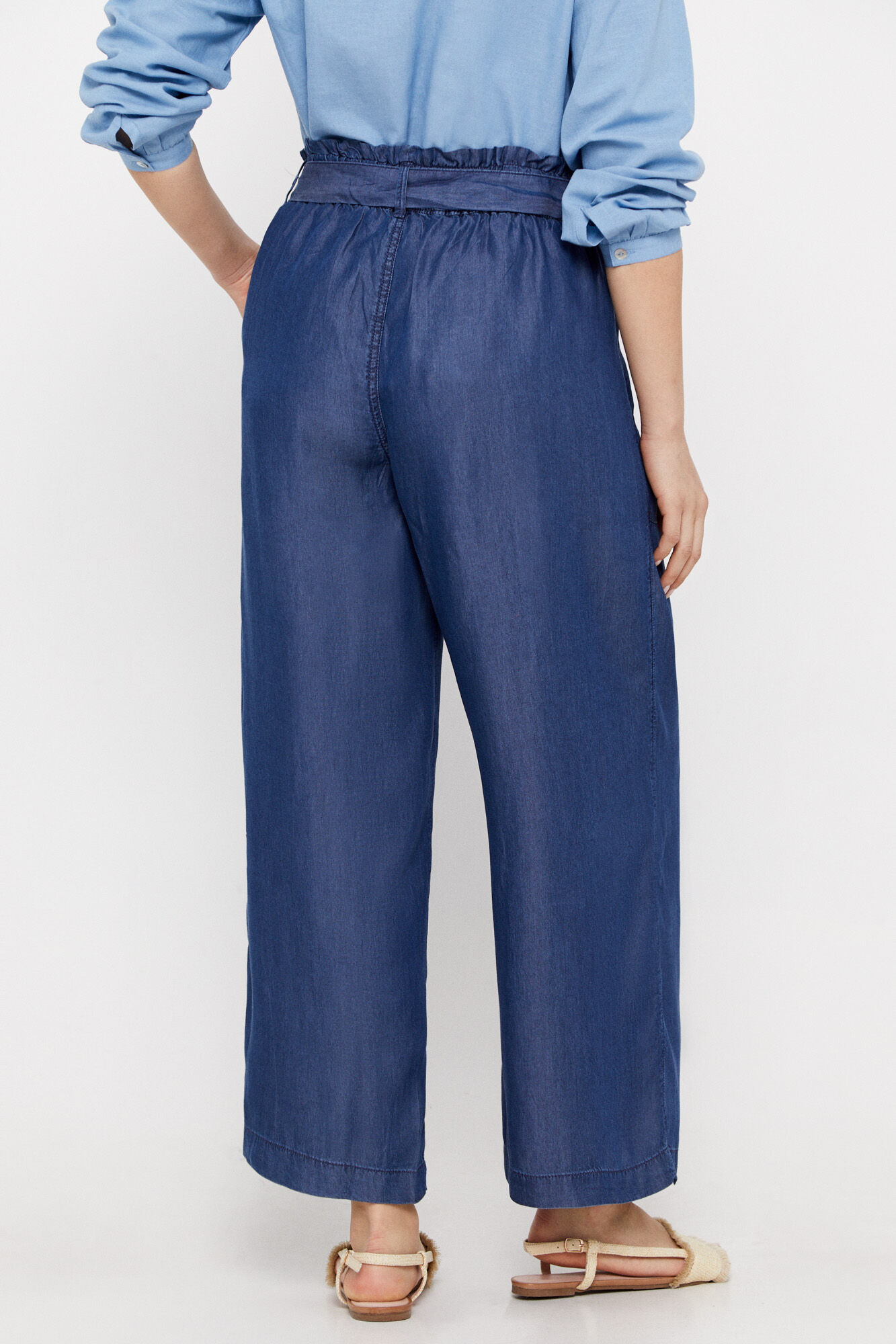 Calça palazzo cargo em Tencel - Azul