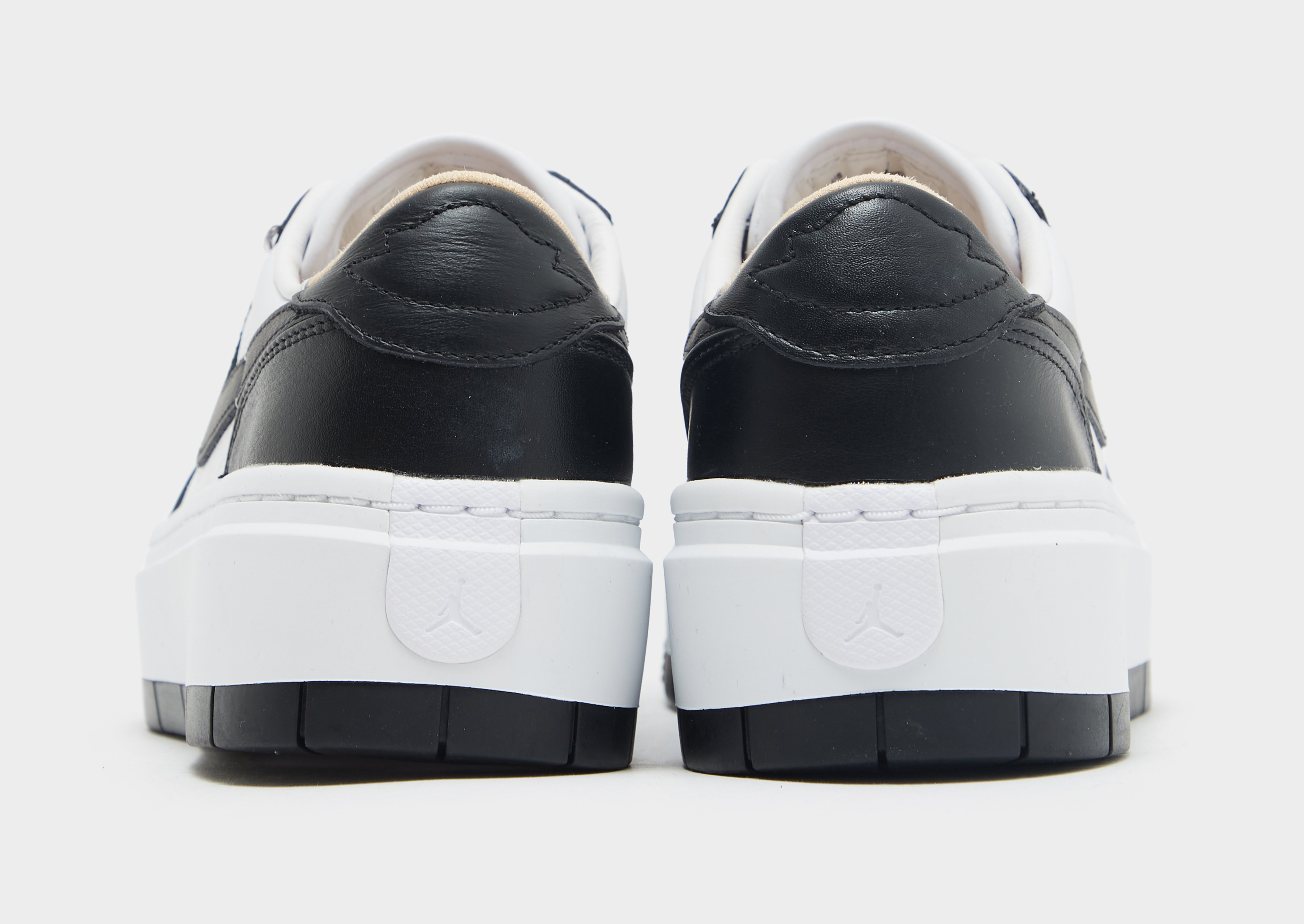 Jordan Air 1 LV8 Femme