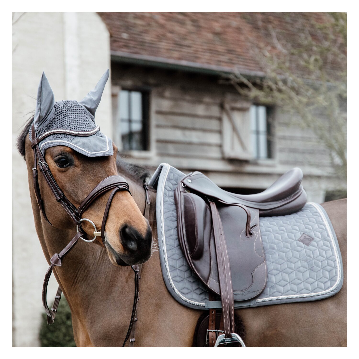 KENTUCKY Fliegenhaube Wellington Velvet  - grau - Warmblut