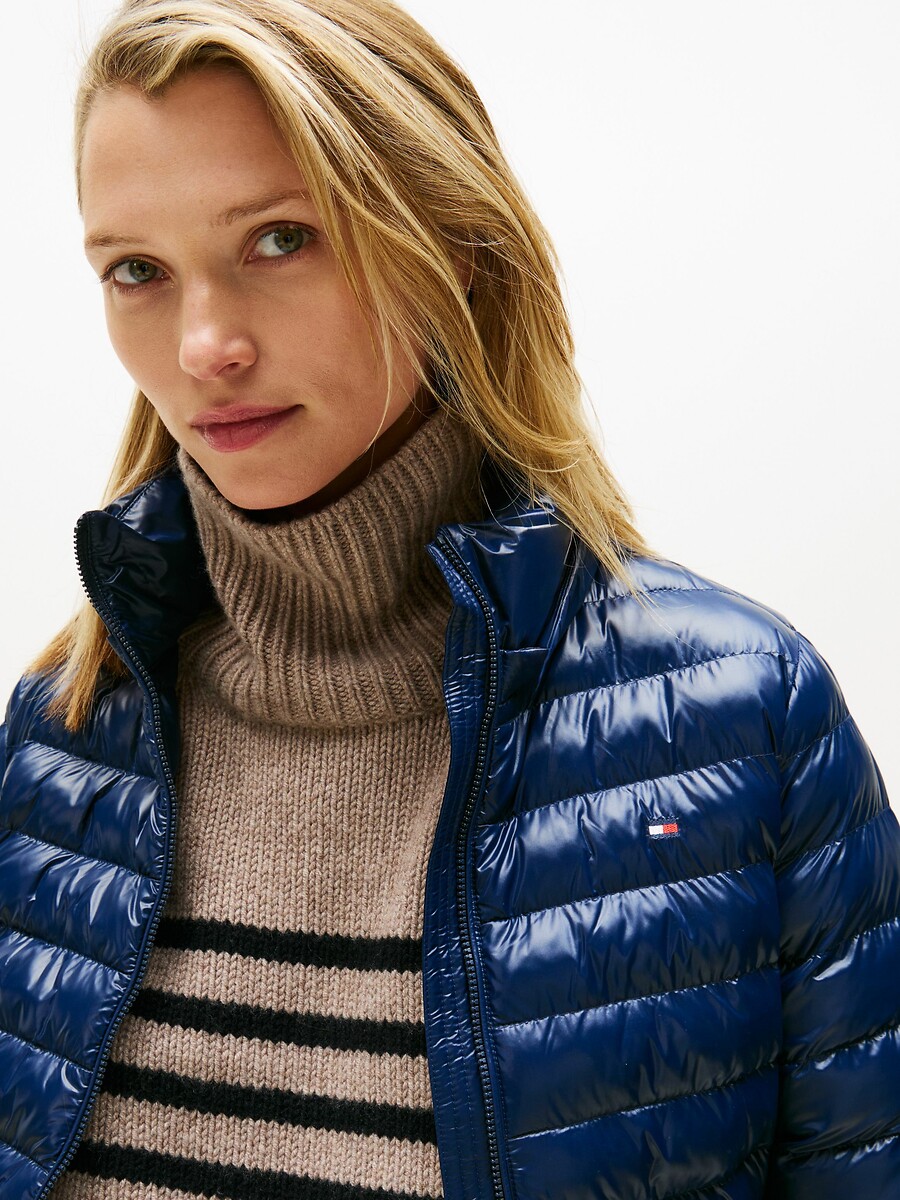 TOMMY HILFIGER<br>Jaqueta curta de plumas com capuz e mangas compridas