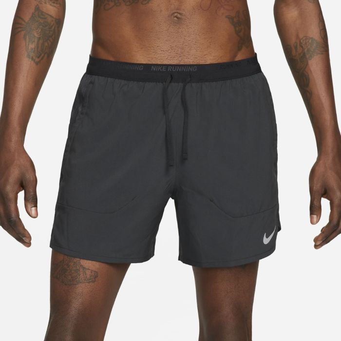 Nike Herre Shorts Dri-Fit Stride 5 Inch Brief-Lined Shorts Sort