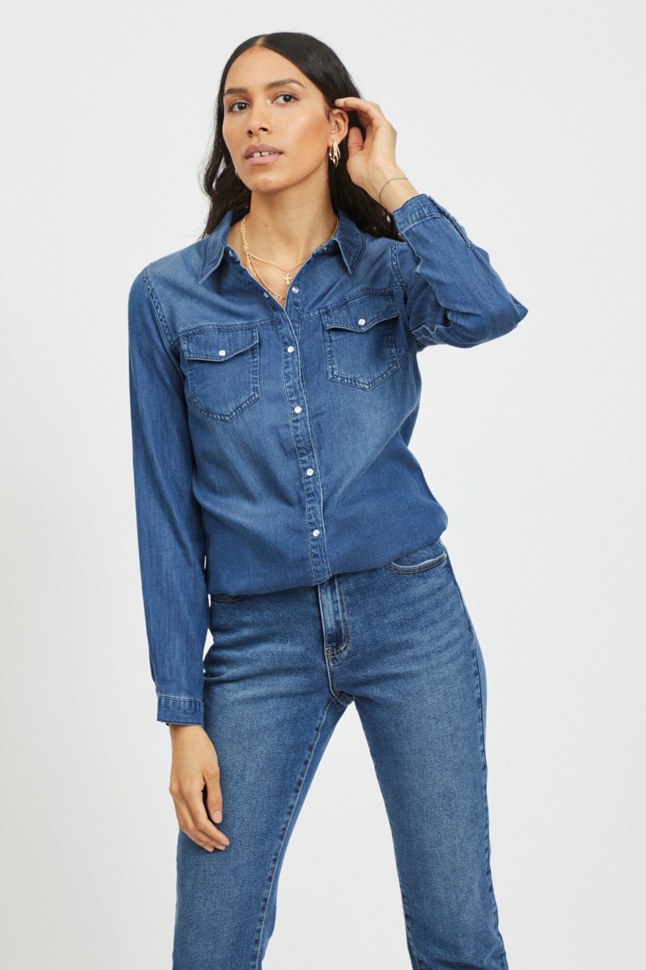 Camisa jeans feminina de manga comprida com bolsos - Azul