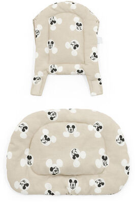 Stokke Nomi Sittepute, Mickey Signature