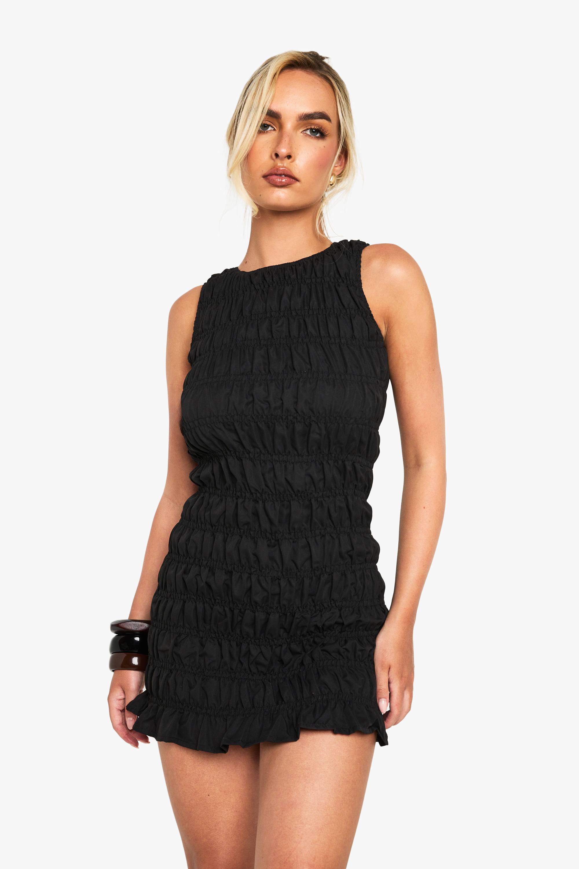 boohoo Robe mini froncée à encolure racer