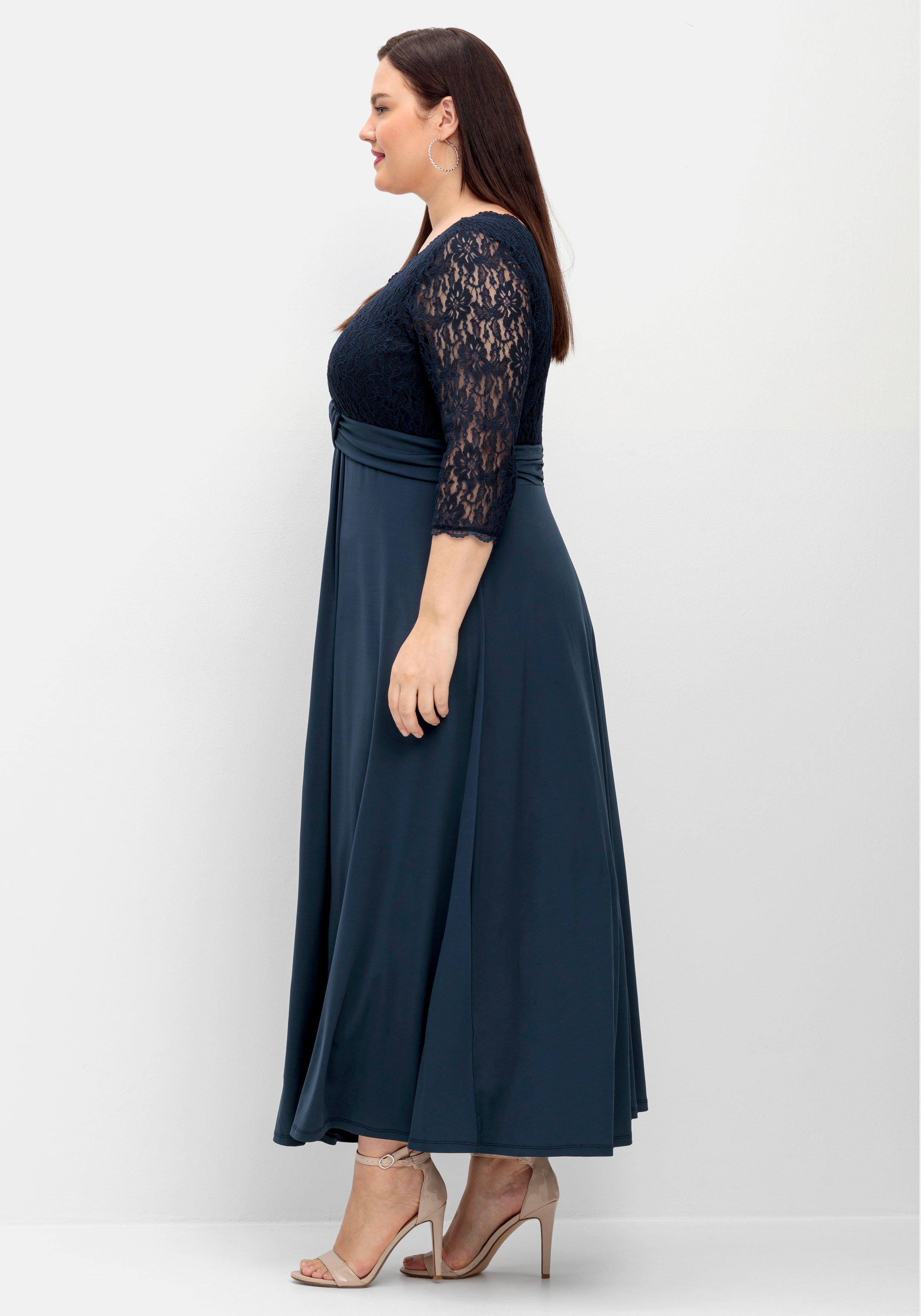Abendkleid mit Oberteil aus floraler Spitze