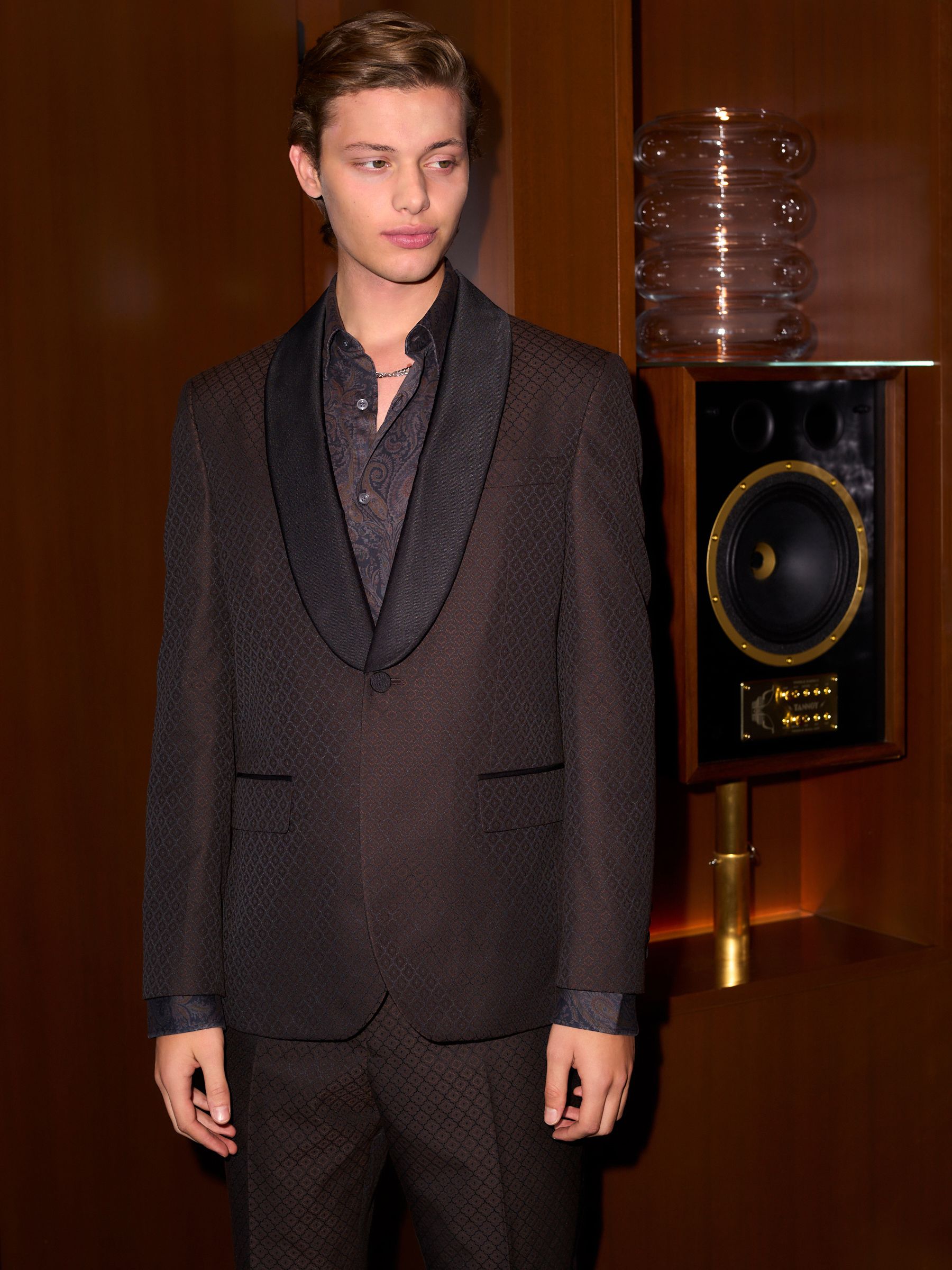 Bruin - Slim Fit Jacquard Tuxedo Suit Jacket
