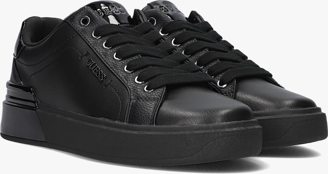 GUESS zwarte guess lage sneakers corlina