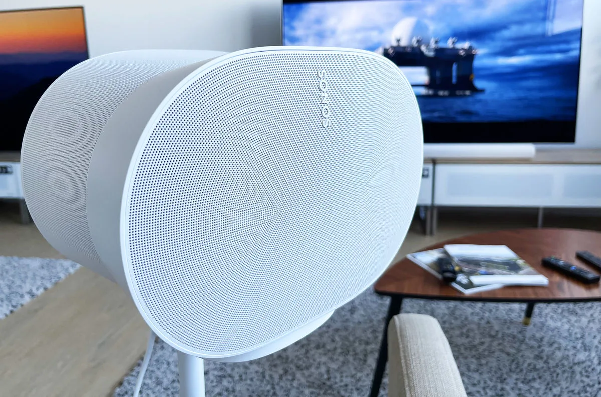 Sonos Era 100 Blanc   Vogel's SFS 4133 Blanc Enceintes connectées