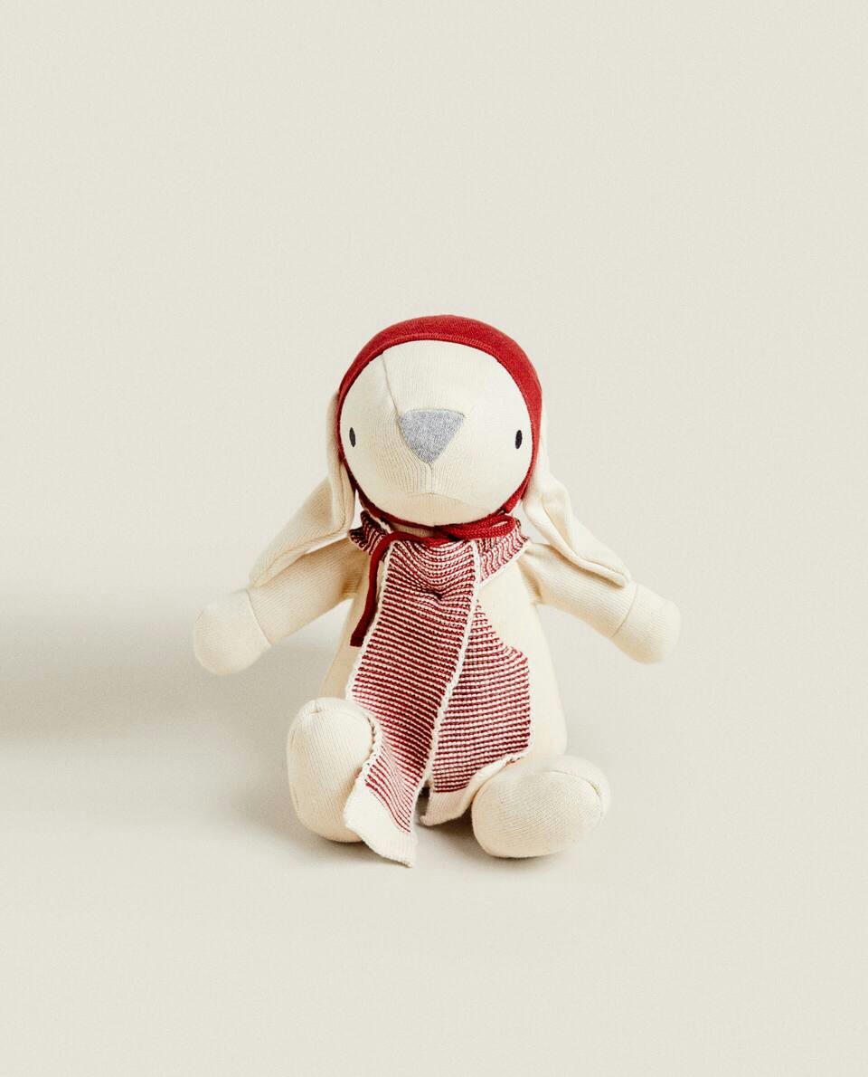 COELHINHO DE PELÚCIA COM GORRO DE NATAL TRICÔ