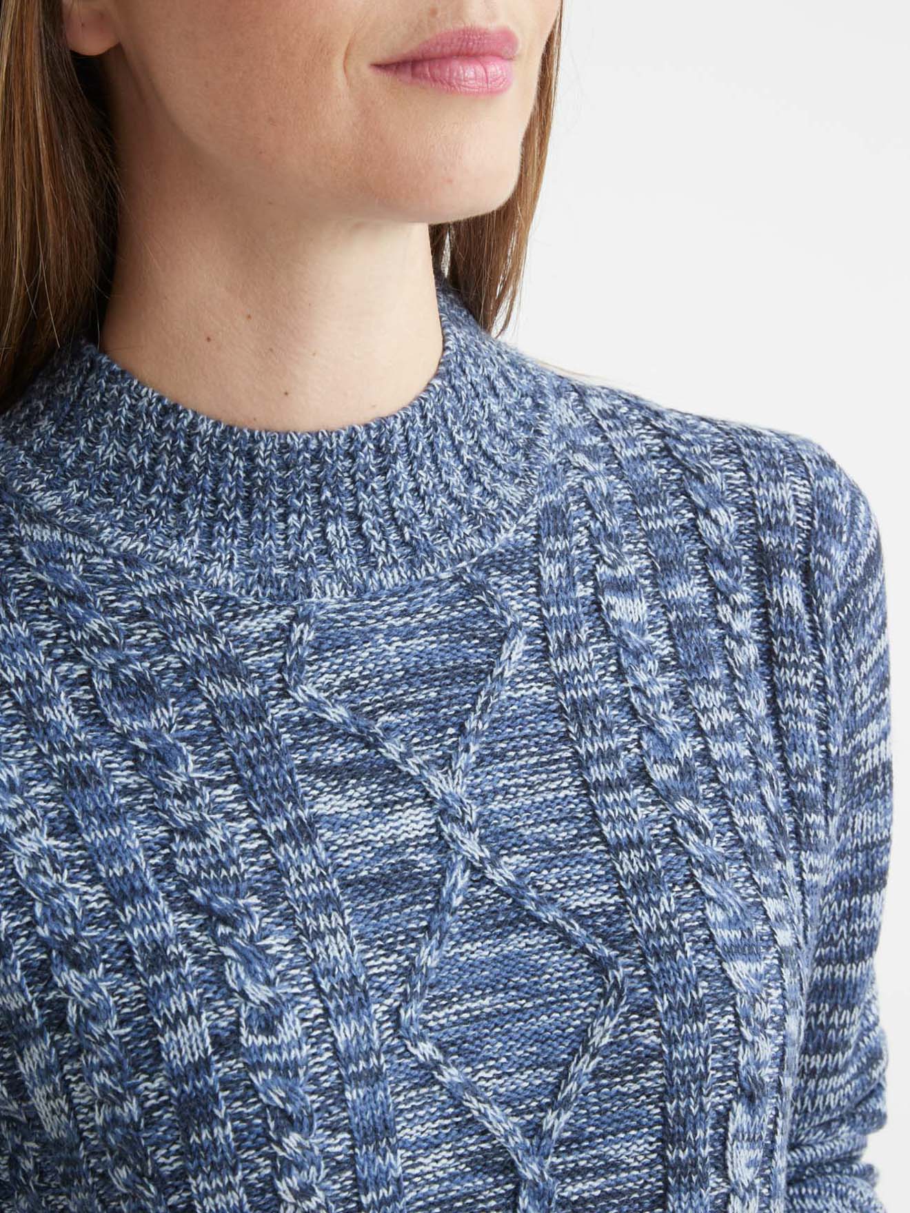 Pull col montant maille torsadée