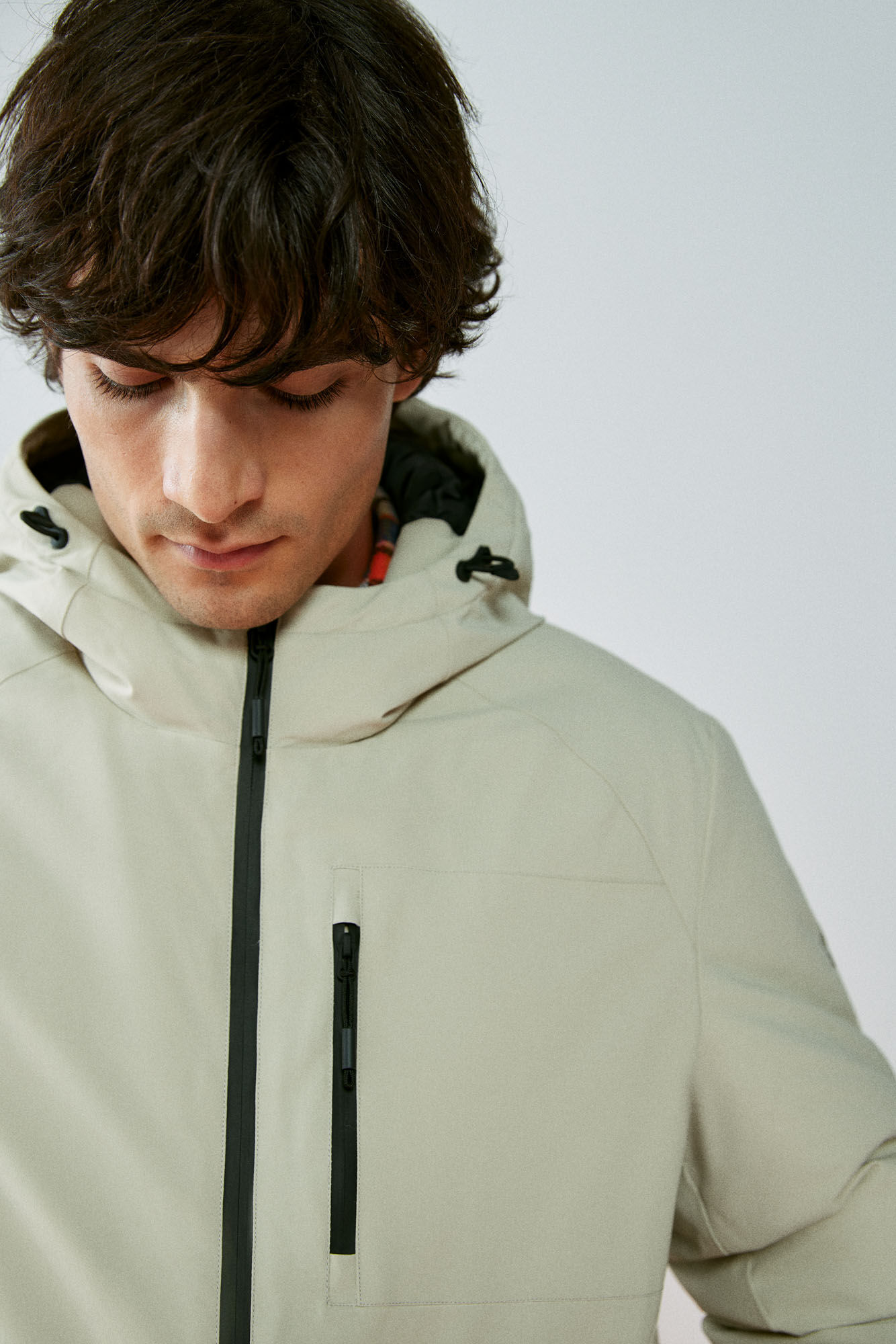 Parka técnica curta acolchoada para meninas
