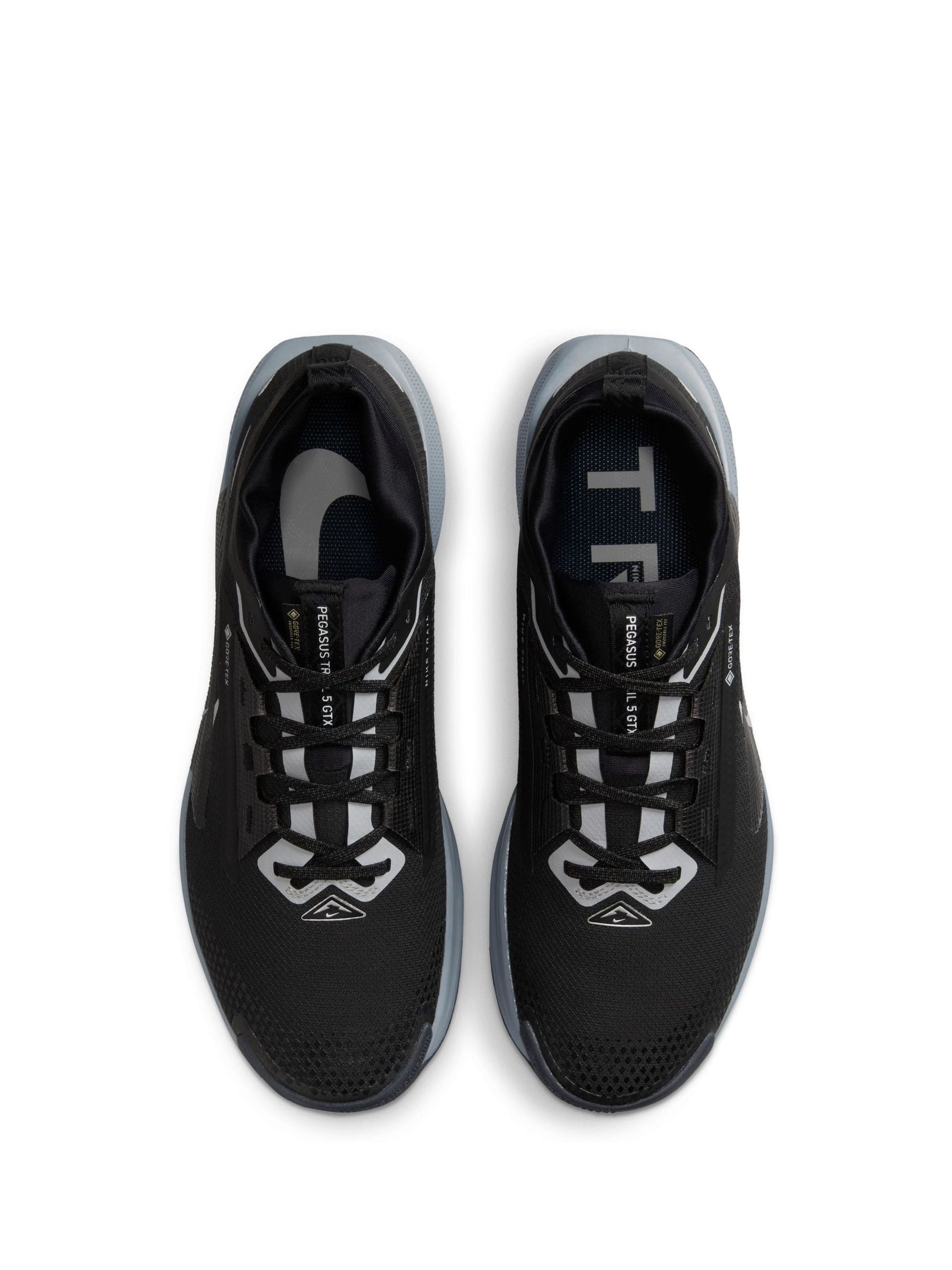 Zwart/grijs - Nike Pegasus Trail 5 GORETEX Trail hardloopsneakers