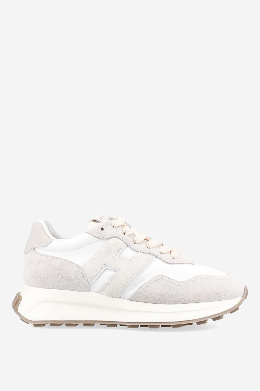 H641 h-patch suede sneakers
