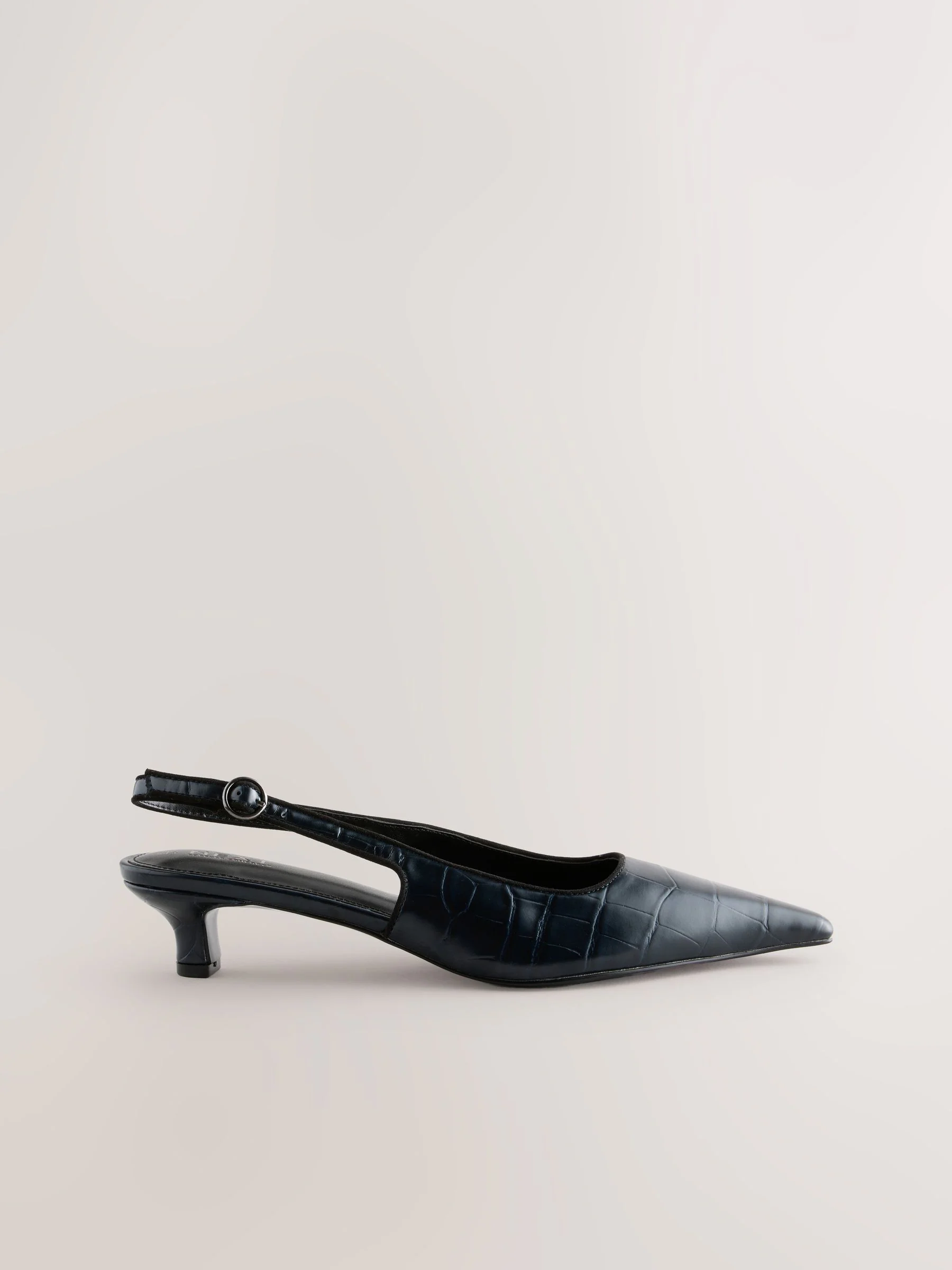 Marineblauw - Point Toe Low Slingback Kitten Heels