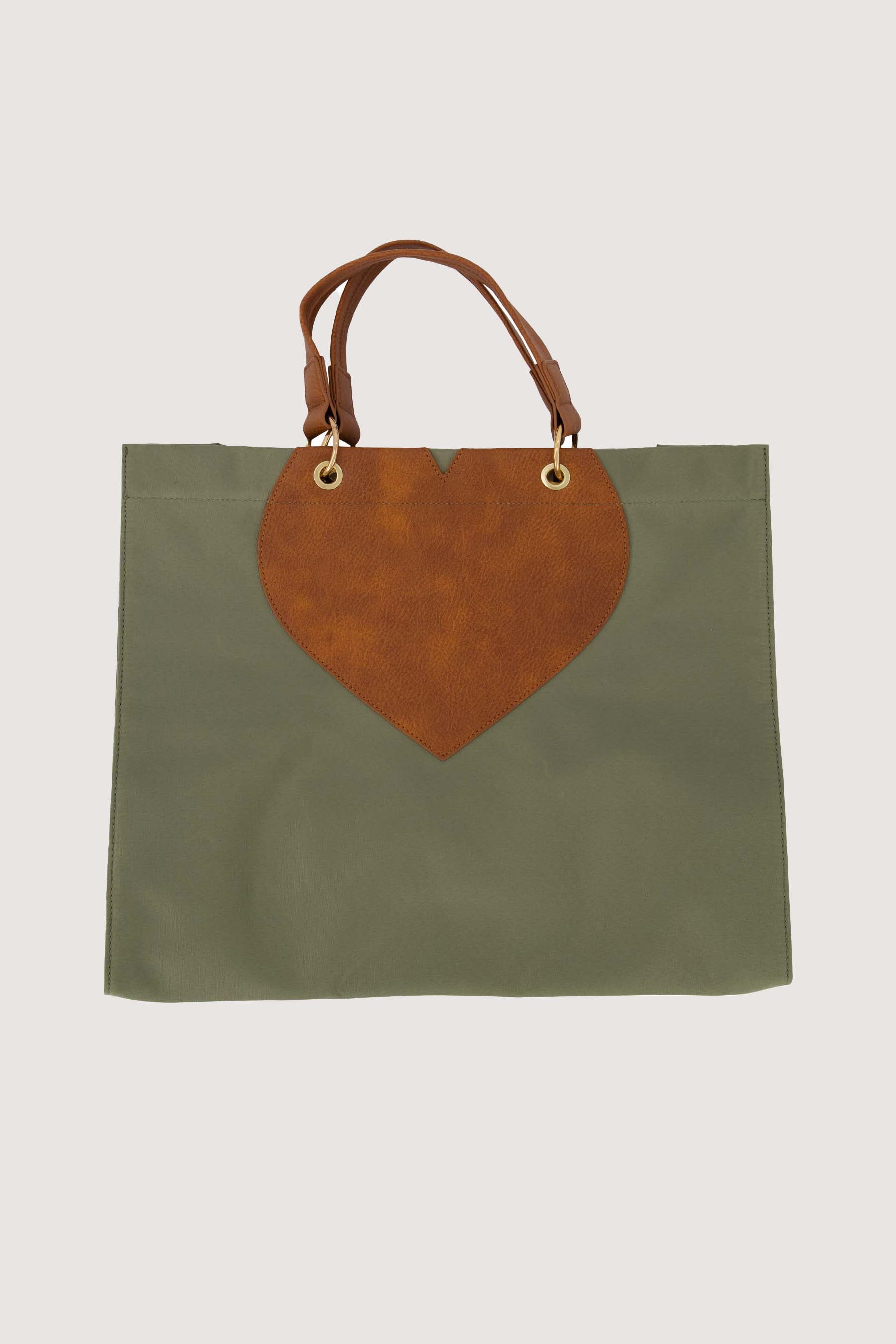 nylon shopper met hart