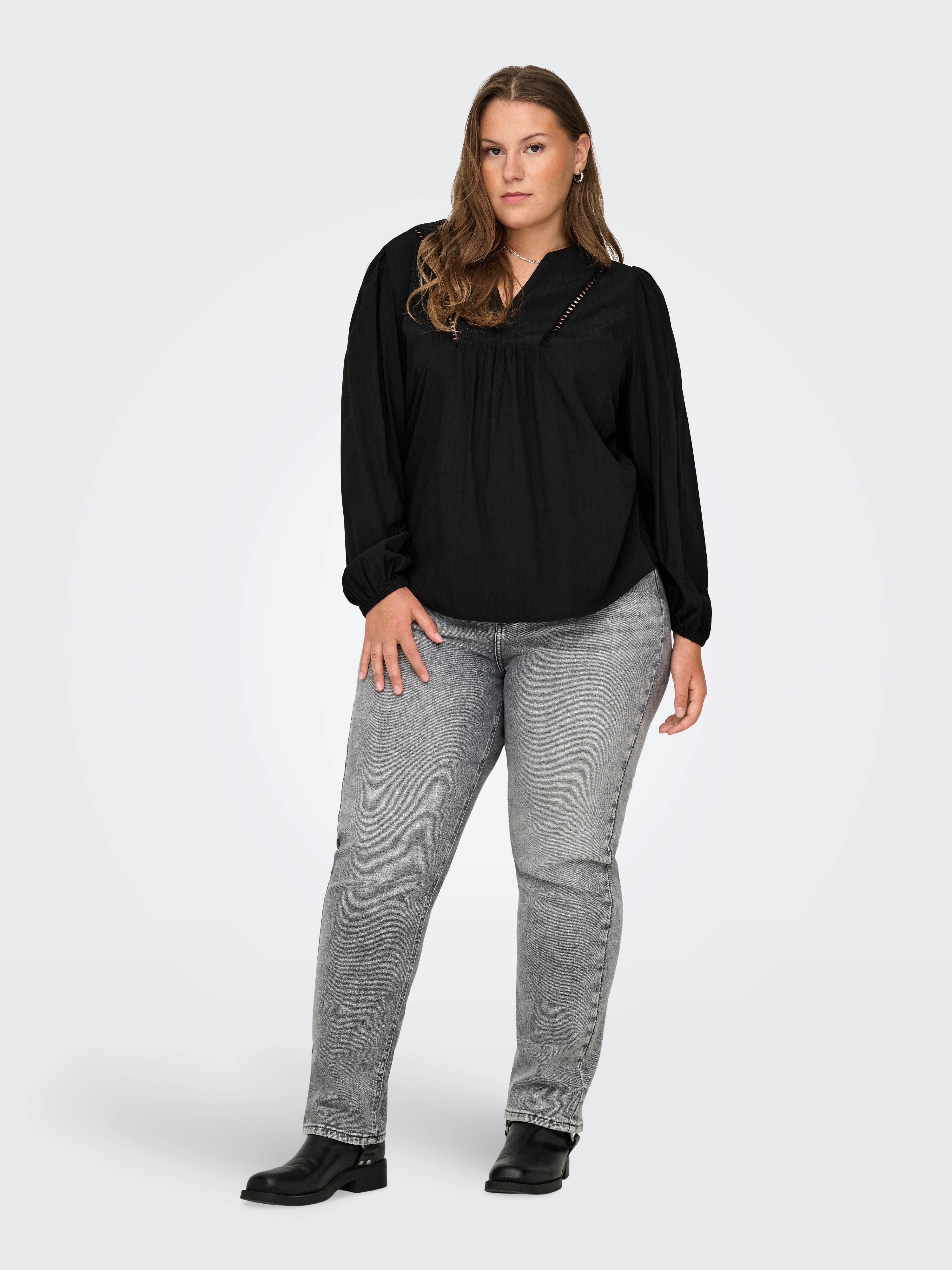 CARMYRNA Top Black