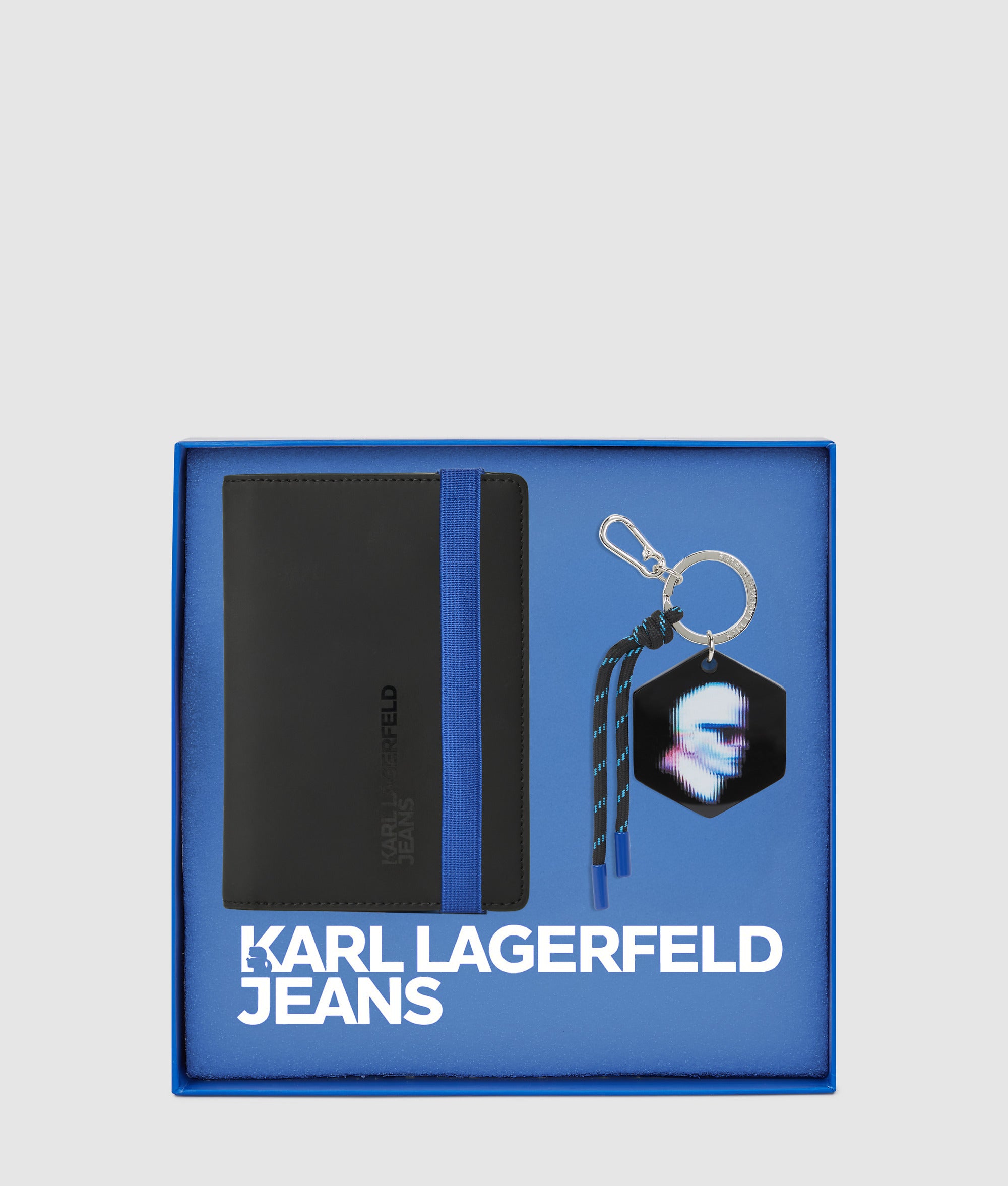 Paspoort cadeauset